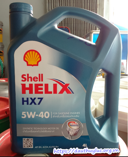 Dầu ô tô Shell Helix làm sạch và bảo vệ động cơ ô tô của bạn trên mọi hành trình